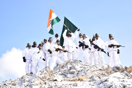 उपराष्ट्रपति राधाकृष्णन और गृह मंत्री अमित शाह ने 65वें स्थापना दिवस पर आईटीबीपी के जवानों को दी बधाई