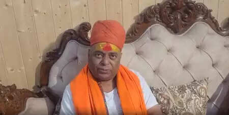 भारत को 'हिंदू राष्ट्र' नहीं, 'सनातन राष्ट्र' घोषित किया जाए: करौली सरकार