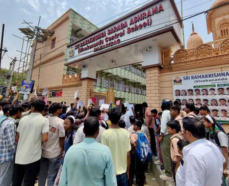 हजारीबाग: छात्रा की खुदकुशी मामले में आरोपी छात्र और शिक्षिका पर कार्रवाई की मांग
