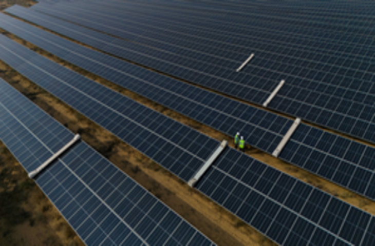 राजस्थान में एजीईएल का 180 मेगावाट का सौर ऊर्जा संयंत्र शुरू