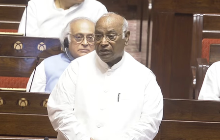 खड़गे ने राज्यसभा में उठाया नीट पेपर लीक और जंतर मंतर पर प्रदर्शन कर रहे छात्रों का मुद्दा
