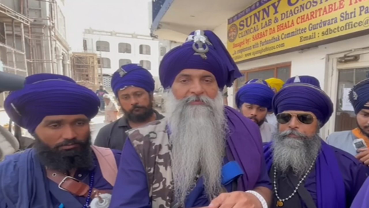 कर्णप्रयाग मारपीट मामला: जेल से रिहा होकर चार निहंग सिख पांवटा साहिब पहुंचे, बोले-हम किसी के खिलाफ नहीं