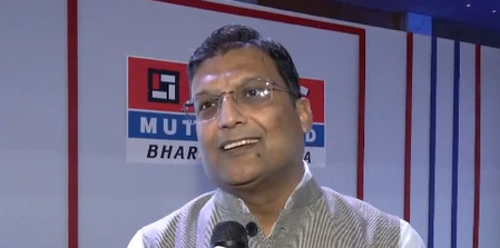 अब छोटे शहरों और गांवों से आ रहा एसआईपी का बड़ा हिस्सा, तेजी से बढ़ रही निवेशकों की संख्या: नवनीत मुनोट