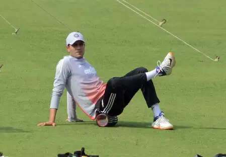 शुभमन गिल को टी20 विश्व कप से बाहर रखने का फैसला टीम हित में लिया गया: सोर्स