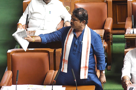 कर्नाटक: पांच महीने से अटकी दिव्यांग सम्मान राशि जारी करने की मांग, भाजपा नेता आर अशोक का सरकार को पत्र