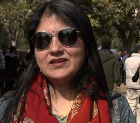 गणतंत्र दिवस पर कर्तव्य पथ बना भारत की सैन्य शक्ति, दर्शकों ने बताया- सांस्कृतिक विविधता वाला देश