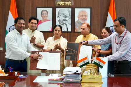 सीएम रेखा गुप्ता की उपस्थिति में पर्यटन विभाग और नगर निगम के बीच एमओयू