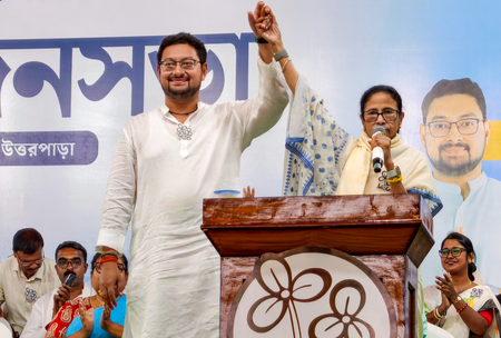 भाजपा सीआरपीएफ की मदद से भवानीपुर में मतदान धीमा करने की कोशिश करेगी: ममता बनर्जी