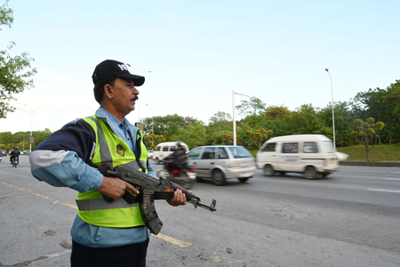 कैसा बिचौलिया पाकिस्तान? ईरान वार्ता की टेबल तक पहुंचा नहीं! अमेरिका सुरक्षा का बना रहा बहाना