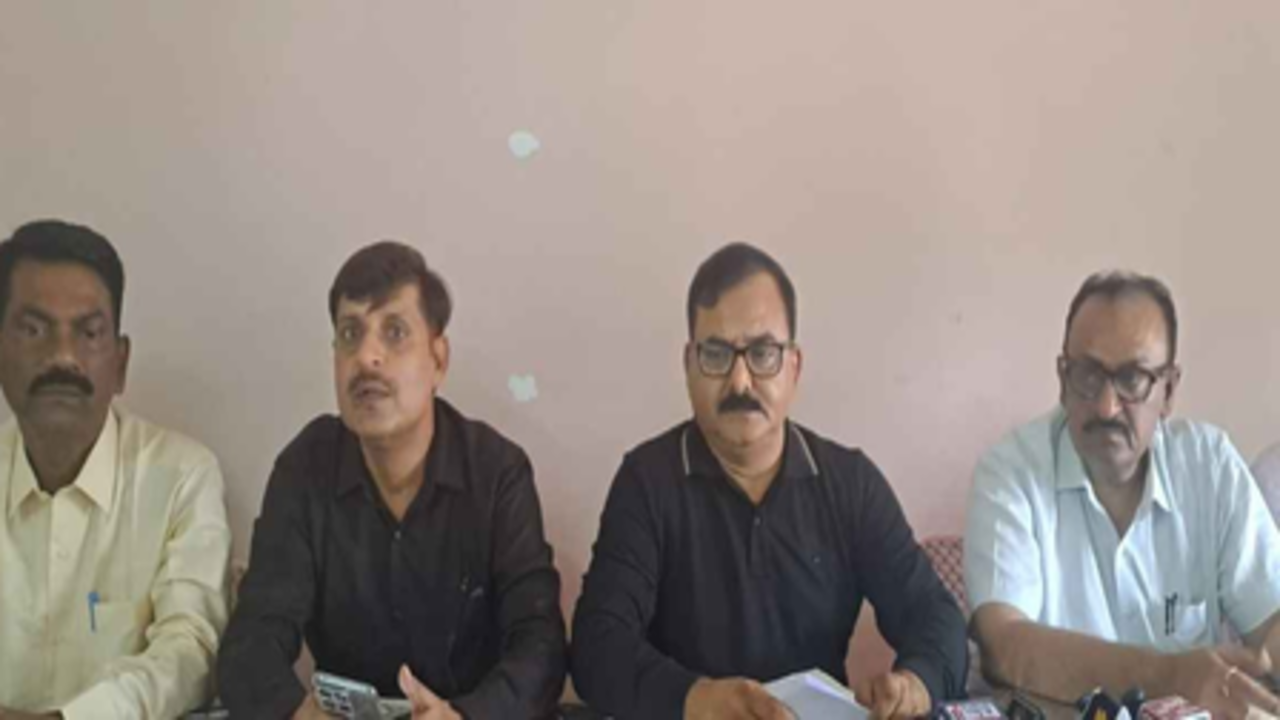 झारखंड के सरकारी डॉक्टर नियुक्ति, प्रमोशन और सेवा शर्तों को लेकर 5 अक्टूबर से करेंगे चरणबद्ध आंदोलन