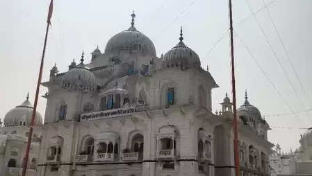 पटना सिटी गुरुद्वारा में प्रकाशोत्सव की धूम, गुरुद्वारा समिति अध्यक्ष ने कहा-सभी धर्मों के लोगों ने लिया आशीर्वाद