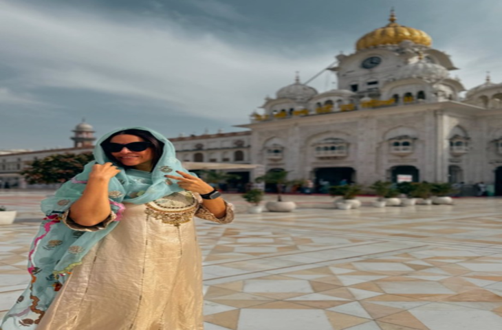 नेहा धूपिया ने स्वर्ण मंदिर में टेका माथा, अमृतसरी छोले-भटूरे का लिया स्वाद