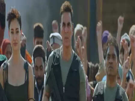 'वेलकम टू द जंगल' की शूटिंग पूरी, क्रिसमस वाइब के अक्षय कुमार ने दिया फैंस को तोहफा