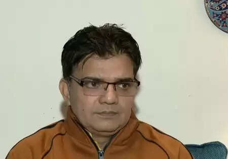 कांग्रेस अपने फायदे के लिए संघ को मुस्लिम विरोधी बताती रही, लोग शाखा में जाकर देखें: यासिर जिलानी