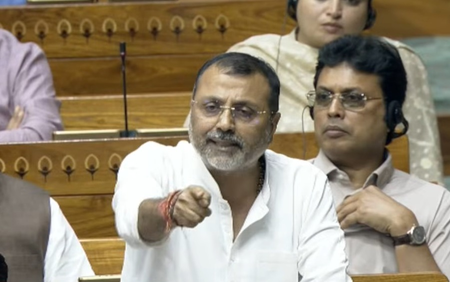 'संसद में भाषण नहीं, जादू शो कर रहे थे', निशिकांत दुबे का राहुल गांधी पर तीखा हमला