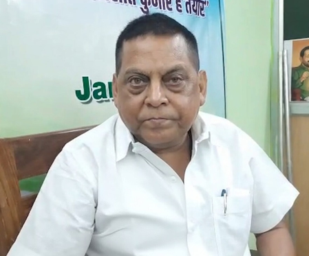 लोकतंत्र की अनिवार्य मांग है महिलाओं की भागीदारी: नीरज कुमार