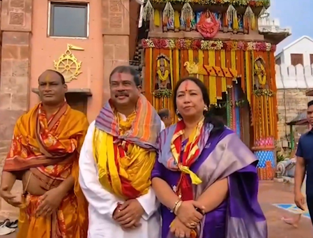 देशभर में जन्माष्टमी की धूम: कई इस्कॉन मंदिरों में श्रद्धालुओं की भारी भीड़, धर्मेंद्र प्रधान ने महाप्रभु जगन्नाथ के किए दर्शन