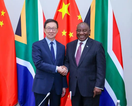 चीनी उप राष्ट्रपति हानचंग ने दक्षिण अफ्रीका की यात्रा की