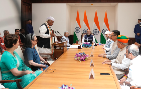राज्यसभा के लिए पुनर्निर्वाचित कांग्रेस अध्यक्ष मल्लिकार्जुन खड़गे ने ली सदस्यता की शपथ
