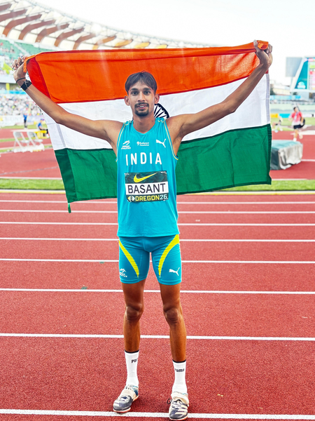 अंडर 20 एथलेटिक्स चैंपियनशिप: बसंत कुमार ने हाई जंप में सिल्वर मेडल जीतकर रचा इतिहास, शाहनवाज को ब्रॉन्ज
