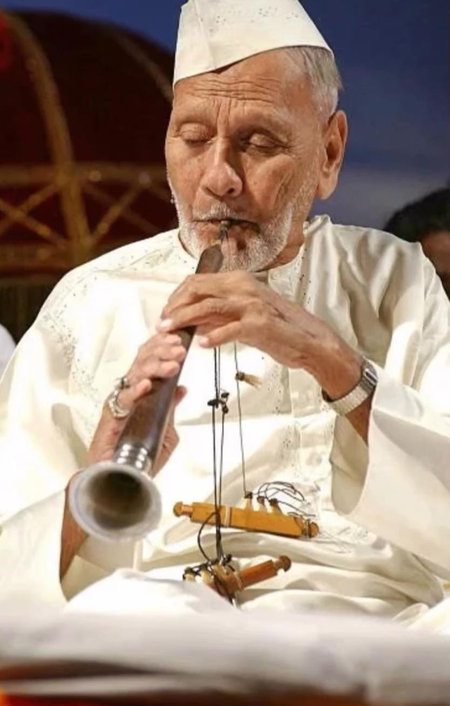 भारत रत्न उस्ताद बिस्मिल्लाह खान को पुण्यतिथि पर जैकी श्रॉफ ने दी श्रद्धांजलि