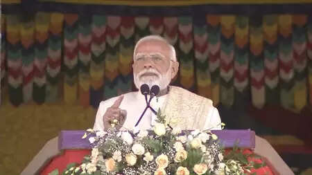 अयोध्या: प्रधानमंत्री मोदी 25 नवंबर को राम मंदिर के मुख्य शिखर पर ध्वजारोहण करेंगे