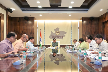 मध्य प्रदेश में 33 लाख हितग्राहियों को राहत, सीएम मोहन यादव ने 200 करोड़ रुपए की पेंशन ट्रांसफर की