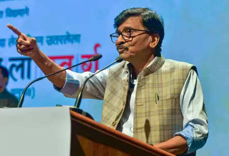 महाराष्ट्र में कानून व्यवस्था फेल, ठाकरे बंघु महायुति सरकार को देंगे चुनौती : संजय राउत