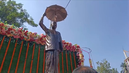 पश्चिम बंगाल में गूंजा 'श्यामा प्रसाद मुखर्जी अमर रहे' का नारा, बालुरघाट में प्रतिमा का अनावरण