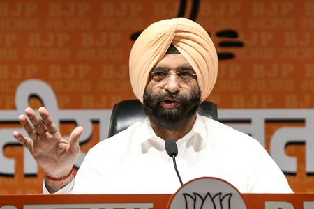 दिल्ली की सीएम रेखा पर सुप्रिया श्रीनेत के निशाना साधने पर सिरसा बोले-'कांग्रेस का यही असली चेहरा'