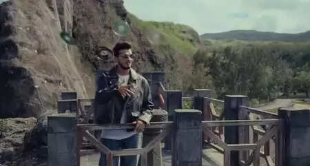 मुनव्वर फारूकी की 'फर्स्ट कॉपी-2' का रोमांटिक गाना रिलीज