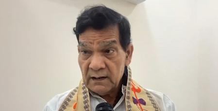 वाराणसी में जलभराव को लेकर एके शर्मा सख्त, बोले-नालों में बोरी डालने वालों पर एफआईआर