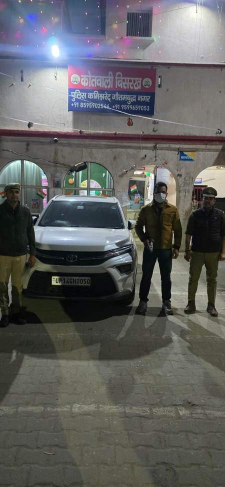 आत्महत्या के लिए उकसाने के मामले में दिल्ली पुलिस का जवान गिरफ्तार, युवती ने मारी थी गोली