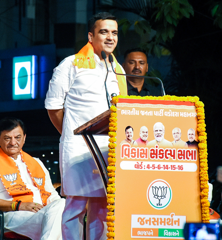 'नारी शक्ति वंदन अधिनियम' संसद में महिलाओं की व्यापक भागीदारी सुनिश्चित करेगा : गुजरात के उपमुख्यमंत्री