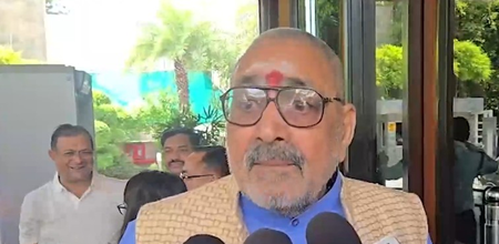 चुनाव हारने पर आयोग और ईवीएम पर ठीकरा फोड़ते हैं राहुल गांधी : गिरिराज सिंह