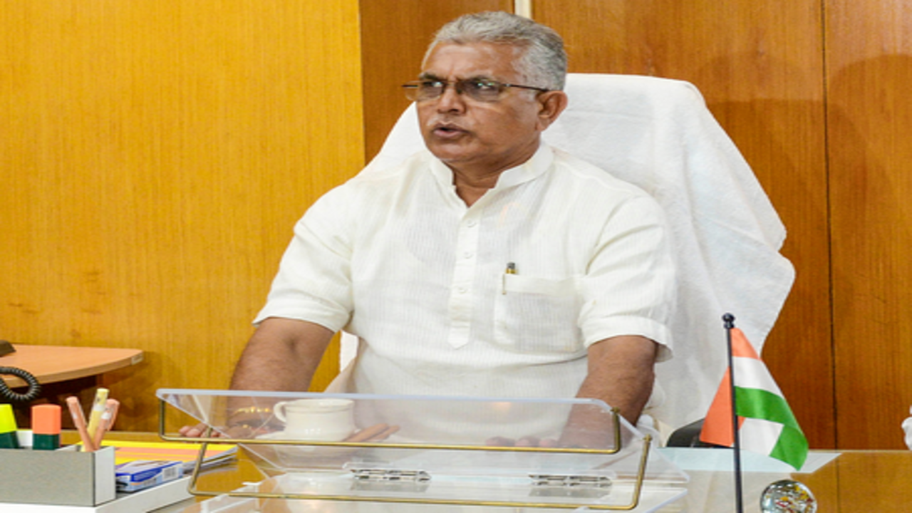 तस्लीमा नसरीन के बंगाल दौरे पर दिलीप घोष ने विपक्ष को दिया जवाब, टीएमसी नेता को बताया 'भोंपू'