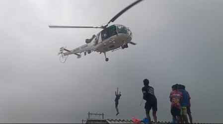 गुजरात में भारी बारिश का कहर, 38,600 से अधिक लोग सुरक्षित स्थानों पर पहुंचे