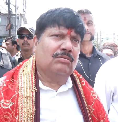 भाजपा नेताओं का ममता बनर्जी पर तंज, कहा-'बाहरी लोगों को राज्य में लाकर चुनाव कराना चाहती थी प्रदेश सरकार'