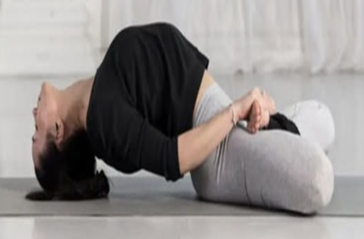 मत्स्यासन: मेटाबॉलिज्म बढ़ाए और पेट की चर्बी को मिटाए