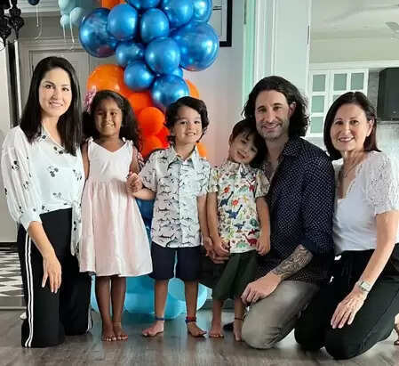 'स्प्लिट्सविला' के सेट पर बड़े हुए मेरे तीनों बच्चे : सनी लियोनी