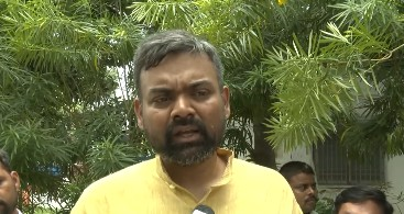 भरत तिवारी एनकाउंटर को जाति का रंग देना गलत, जांच पूरी होने तक इंतजार करें : गुरु प्रकाश