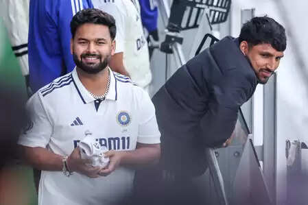 ईश्वर मेरे प्रति दयालु रहे हैं, वापसी पर खुश हूं: ऋषभ पंत