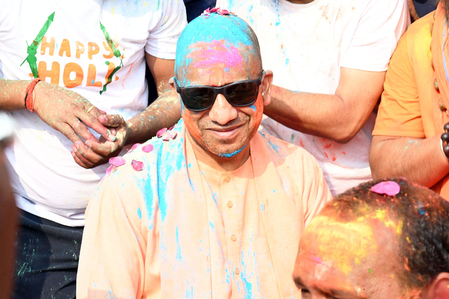 सुरक्षा के भाव और शांति के माहौल में होते हैं उमंग के पर्व: मुख्यमंत्री योगी आदित्यनाथ