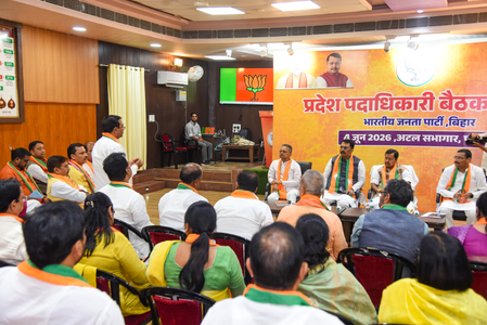 जनता के विश्वास को और मजबूत करने के लिए कार्य करें पदाधिकारी: नितिन नवीन