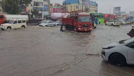 बेंगलुरु में भारी बारिश से जलभराव, भाजपा ने 'ब्रांड बेंगलुरु' को लेकर कांग्रेस सरकार पर बोला हमला