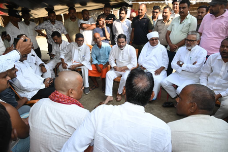 राघोपुर नाव हादसा: प्रशांत किशोर ने पीड़ित परिवारों से की मुलाकात, उच्चस्तरीय जांच कराने की मांग