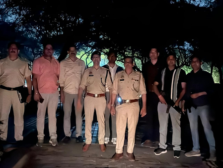 दिल्ली पुलिस की मुठभेड़ में कुख्यात बदमाश गिरफ्तार, पैर में लगी गोली
