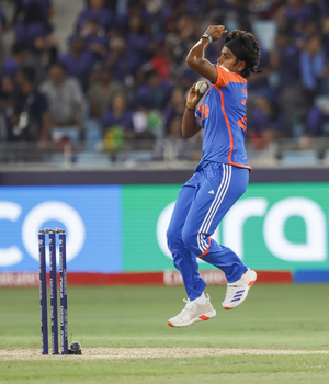 आईसीसी रैंकिंग: अरुंधति रेड्डी-श्री चरणी ने टी20 फॉर्मेट में लगाई जबरदस्त छलांग