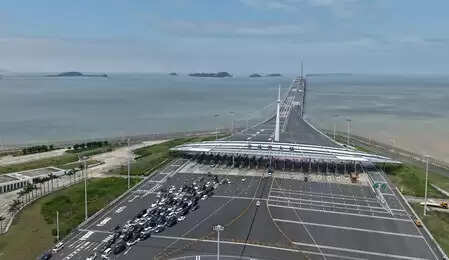 चूहाई राजमार्ग बंदरगाह से यात्रियों की संख्या में इजाफा