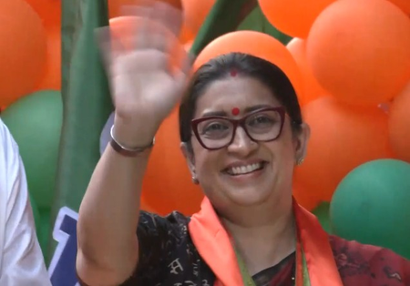 'बंगाल में ‘सबका हिसाब’ होगा', स्मृति ईरानी ने दोहराया पीएम मोदी का वादा